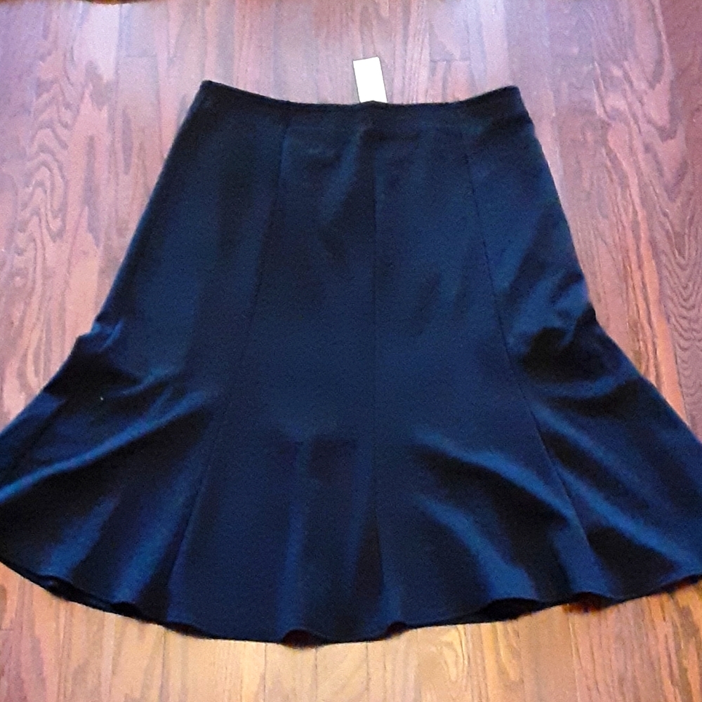 Macy's Charter Club knit elements stretch black skirt No wrinkle size 16…New
